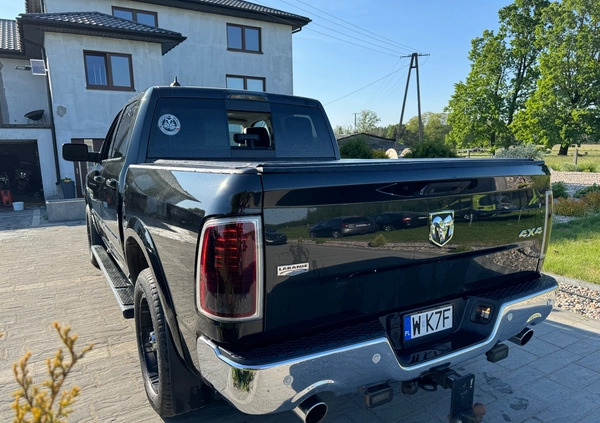 Dodge RAM cena 158000 przebieg: 159000, rok produkcji 2017 z Ząbkowice Śląskie małe 154